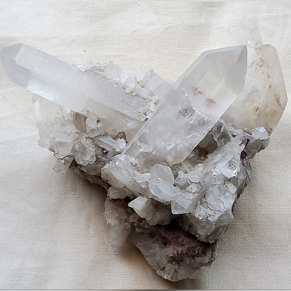 Quartz Crystal Cluster - Picture 10 of 14